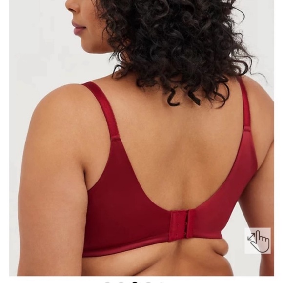 Torrid 40H Wirefree Red Padded Back Smoothing Bra NWT - Picture 5 of 7